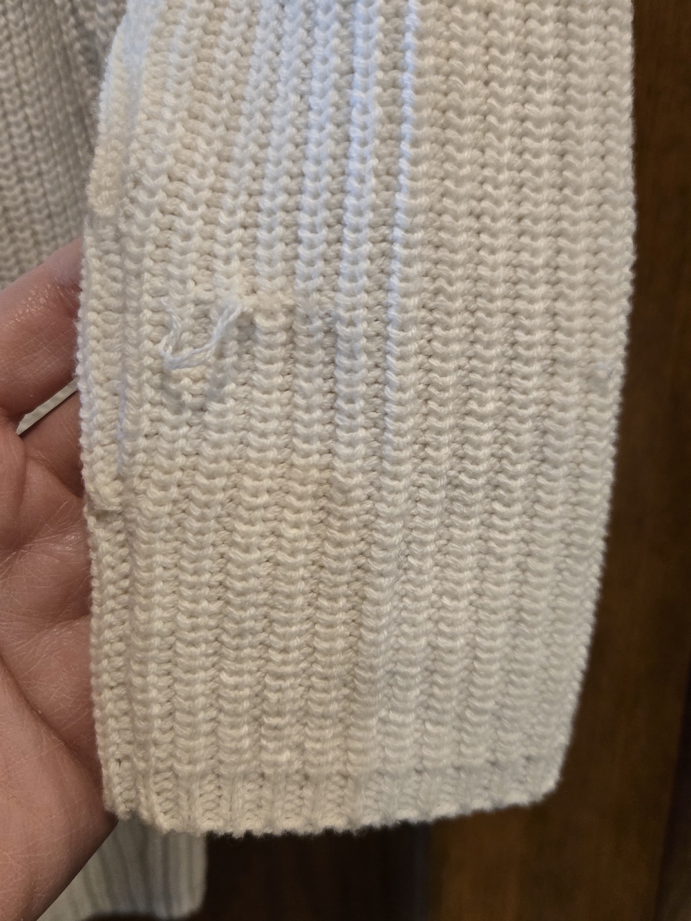 Liz Claiborne Cream Ribbed Knit Sweater Top - Picture 12 of 14